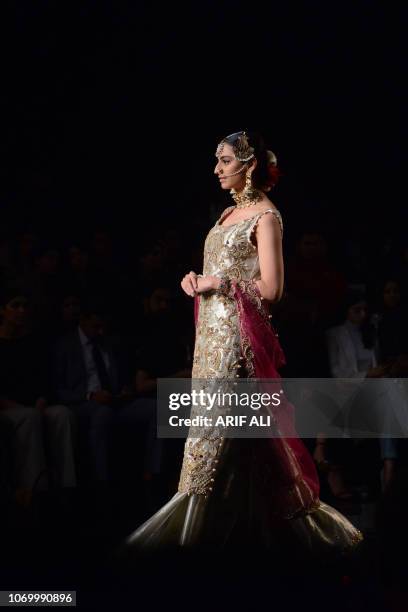 Faika Rizwan 14 Faika Stock Photos, High-Res Pictures, and Images - Getty Images