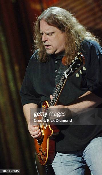 Warren Haynes of Gov't Mule during Farm Aid 2006 - Presented by Silk Soymilk - Concert at Tweeter Center at the Waterfront in Camden, New Jersey,...