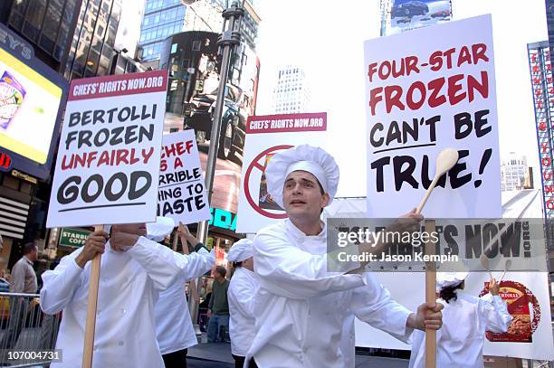 Atmosphere during Chef Rocco DiSpirito Promotes Bertolli In A Rally Of 100 Chefs Protesting Unfair Competition From Bertolli Frozen Dinners - October...