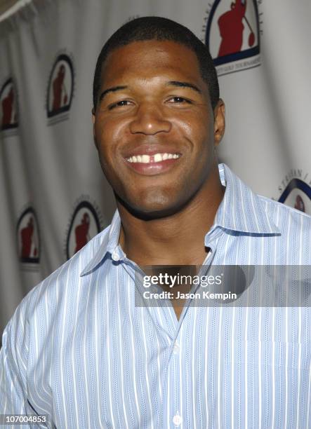 Michael Strahan during Jon Bon Jovi and Michael Strahan Appearance at Tao Restaurant In New York City - July 9, 2006 at Tao Restaurant in New York...