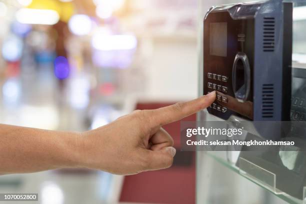 Keycard Scan Key Card Scan Photos and Premium High Res Pictures - Getty Images