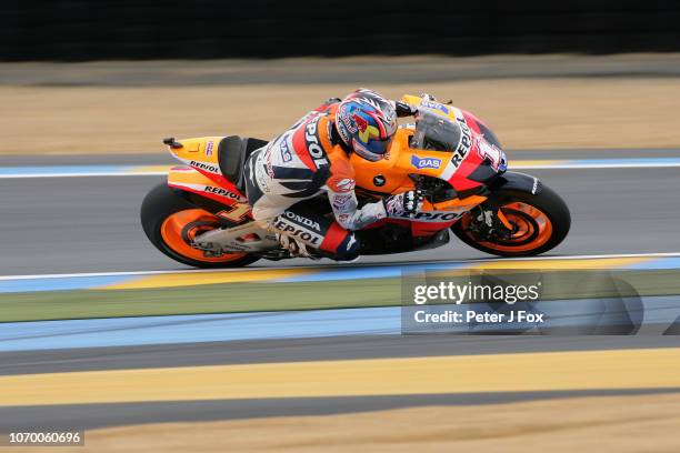 Nicky Hayden of Honda and USA during the MotoGP race at the LeMans Circuit on May 21, 2007 in France