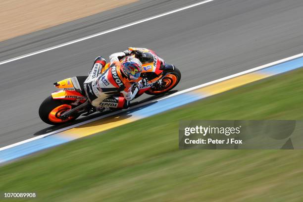 Nicky Hayden of Honda and USA during the MotoGP race at the LeMans Circuit on May 21, 2007 in France