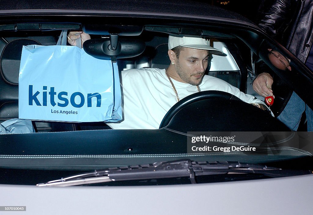 Kevin Federline Hosts the Launch of Five Star Vintage at Kitson Men Store - October 12, 2006