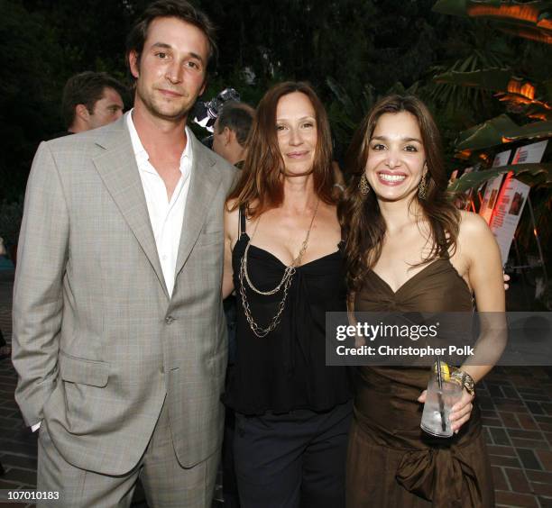 Noah Wyle, Tracy Warbin, and Gina Philips **EXCLUSIVE**