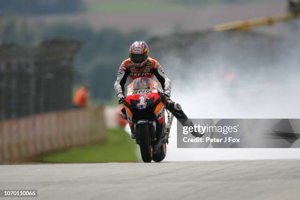 Nicky Hayden of Honda and USA during the MotoGP race at the Sachsenring Circuit on July 15, 2007 in Germany