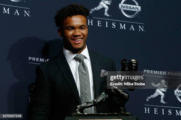 Kyler Murray of Oklahoma poses for a photo after winning the 2018 Heisman Trophy on December 8, 2018 in New York City.