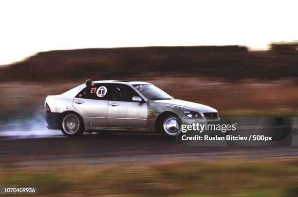 toyota altezza - altezza stock pictures, royalty-free photos & images