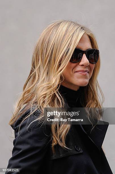 Actress Jennifer Aniston leaves the "Wanderlust" movie set in Midtown Manhattan on November 20, 2010 in New York City.