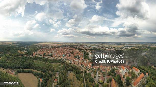 panoramische luftaufnahme von rothenburg - deutschland - nationalpark bayerischer wald stock-fotos und bilder