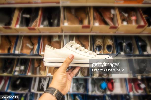 shoes collection - canvas shoe fotografías e imágenes de stock
