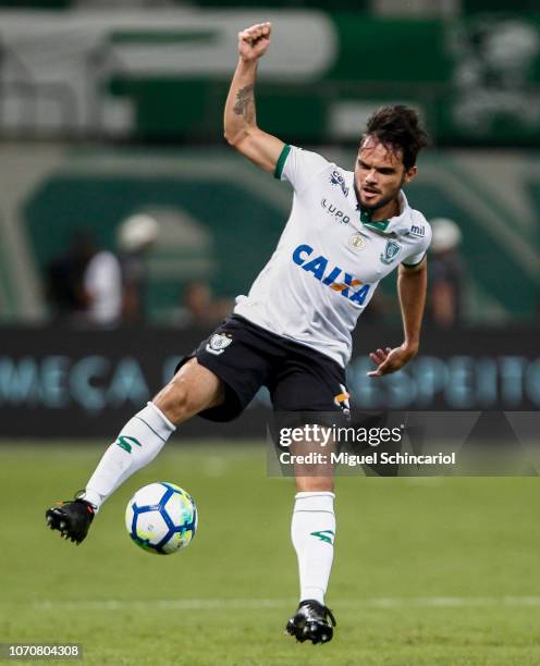 Norberto of America MG controls the ball during a match between Palmeiras and America MG at Allianz Parque on November 21, 2018 in Sao Paulo, Brazil.