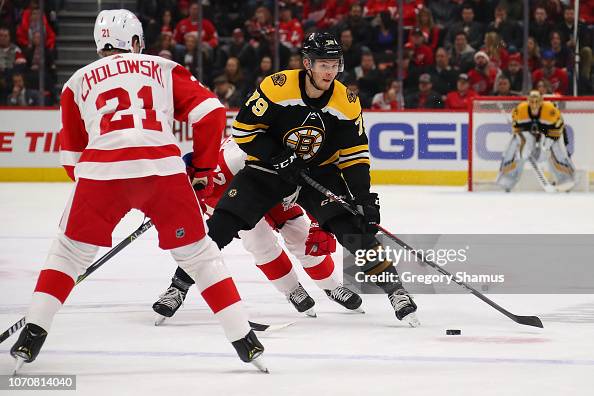 Boston Bruins v Detroit Red Wings Boston Bruins v Detroit Red Wings