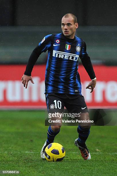 Wesley Sneijder of FC Internazionale Milano in action during the Serie A match between AC Chievo Verona and FC Internazionale Milano at Stadio Marc'...