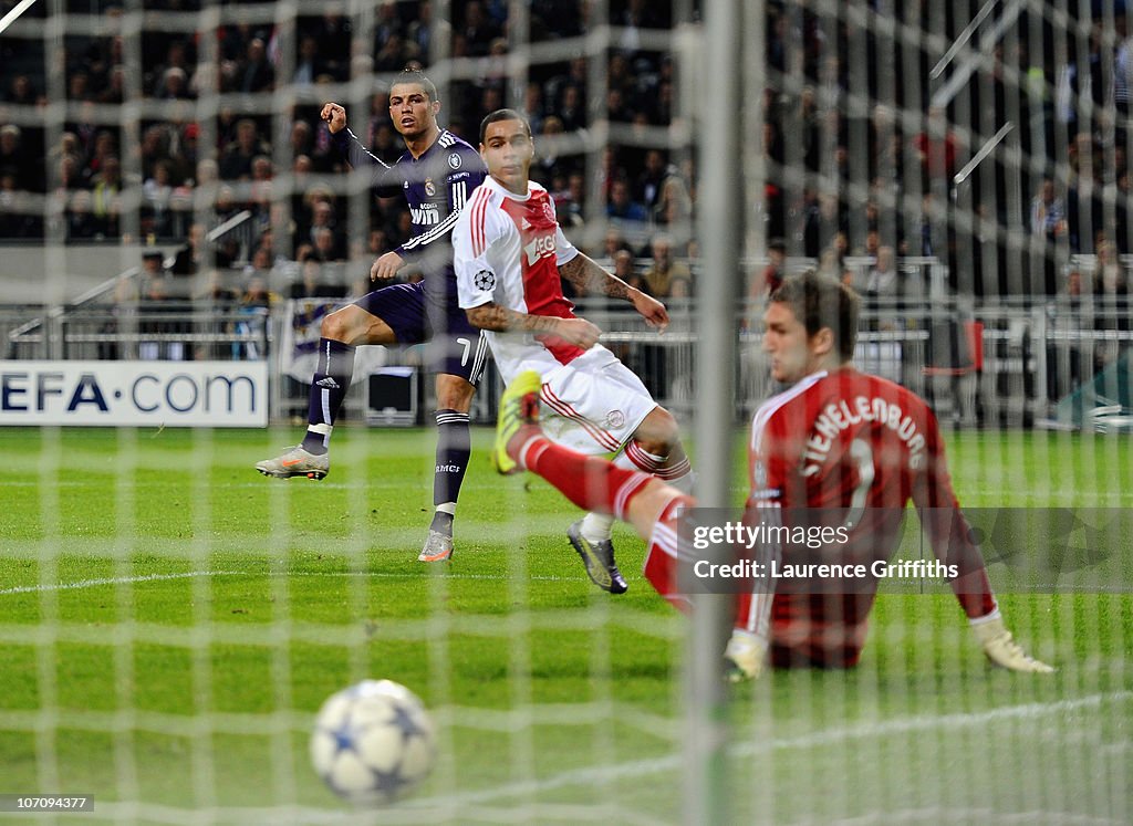 AFC Ajax v Real Madrid - UEFA Champions League