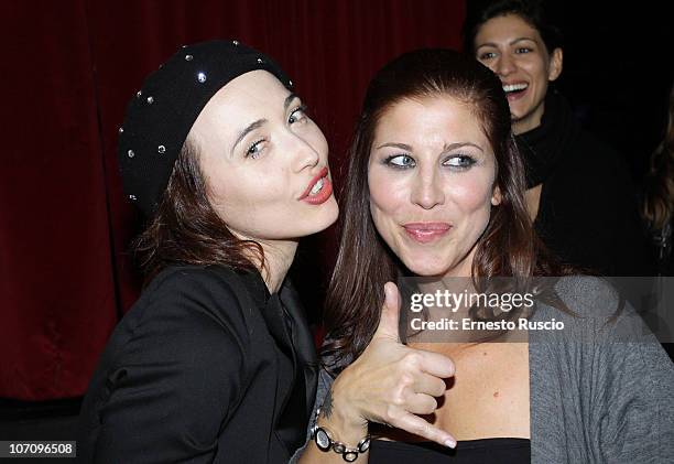 Chiara Conticini and Michela Andreozzi attend the "A Letto Dopo Il Carosello" theatre premiere at Teatro 7 on November 23, 2010 in Rome, Italy.