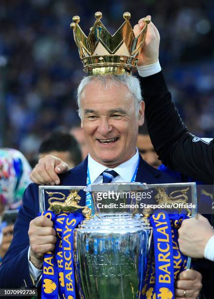 7th May 2016 - Barclays Premier League - Leicester City v Everton - Leicester manager Claudio Ranieri with the trophy crown on his head - .