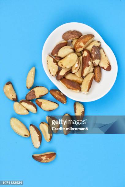 brazil nuts - high fibre diet ストックフォトと画像
