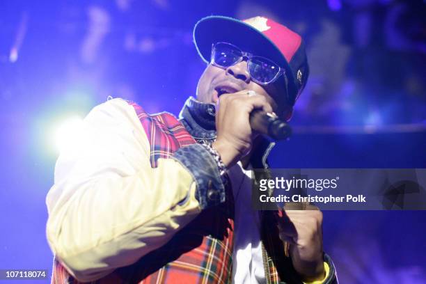The-Dream performs during the taping of Snoop Dogg's "Dogg After Dark", a new weekly variety talk show, at Kress in Hollywood, CA on March 4, 2009....