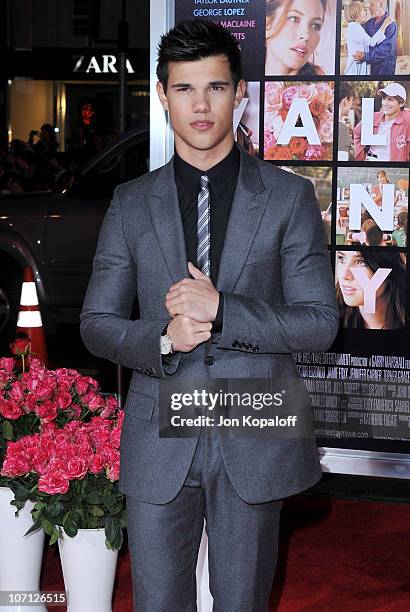 Actor Taylor Lautner arrives to the Los Angeles Premiere "Valentine's Day" at Grauman's Chinese Theatre on February 8, 2010 in Hollywood, California.