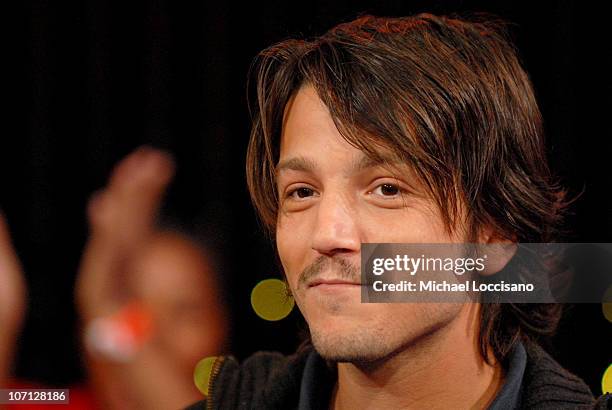 Diego Luna during Ne-Yo, Diego Luna and Obe Visit, and Jennifer Pena Guest Host MTV Tr3s' "MiTRL" - April 24, 2007 at MTV Studios - Times Square in...