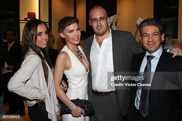 Daniel Ruesga 59 Carlos Ruesga Stock Photos, High-Res Pictures, and Images - Getty Images