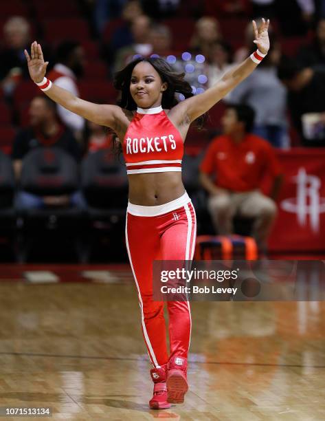 Houston Rockets Dance 624 Houston Rockets Power Dancers Photos & High Res Pictures - Getty Images