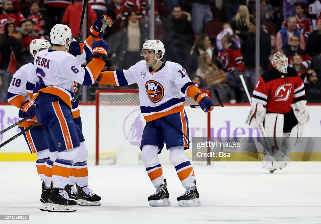 New York Islanders v New Jersey Devils