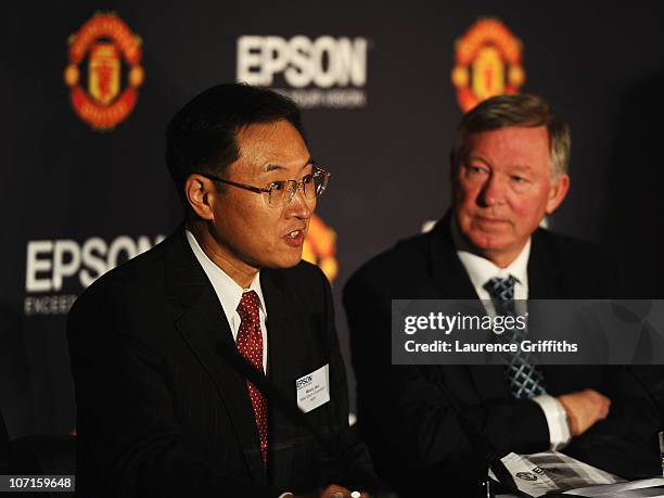 Sir Alex Ferguson of Manchester United with Epson Global President Mr Minoru Usui during a Press Conference as Manchester United launch a new...