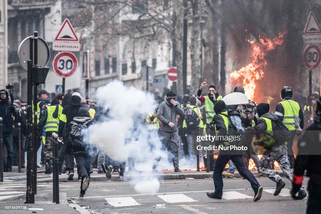 Yellow Vests Protest In Paris