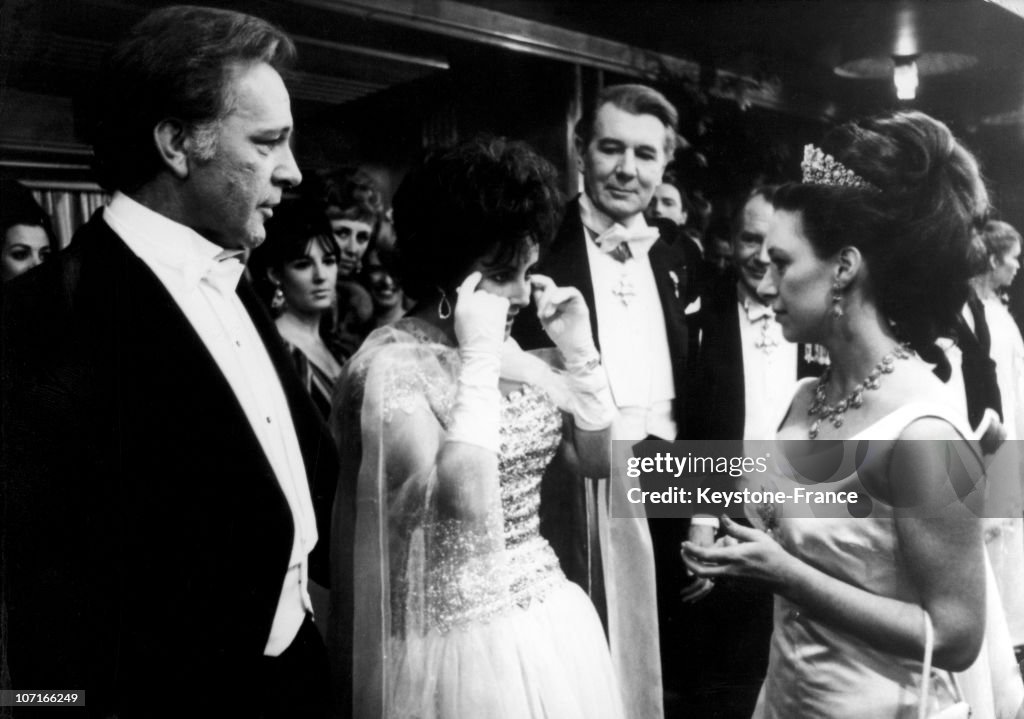 Elizabeth Taylor and Richard Burton at the Royal Film Performance