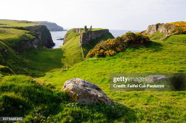 dunseverick castle, northern ireland - dunseverick castle stock pictures, royalty-free photos & images