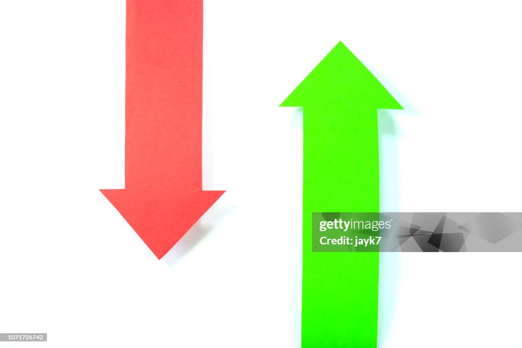 Green and Red Arrow Signs