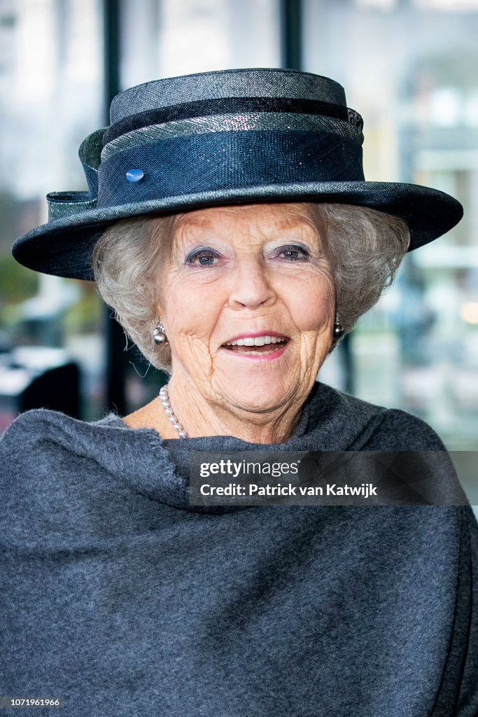 Princess Beatrix presents new name Sensoor