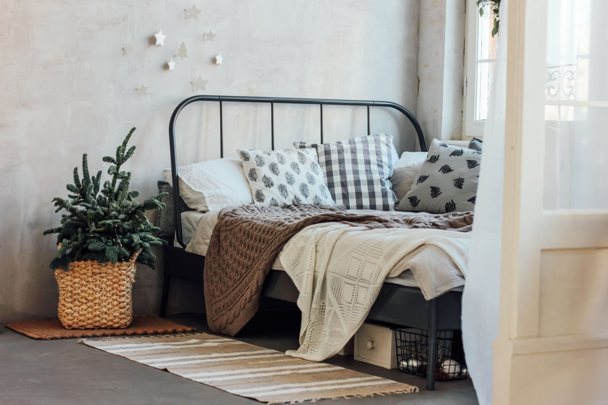 bedroom winter