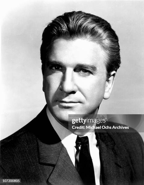 Leslie Nielsen Young(03)