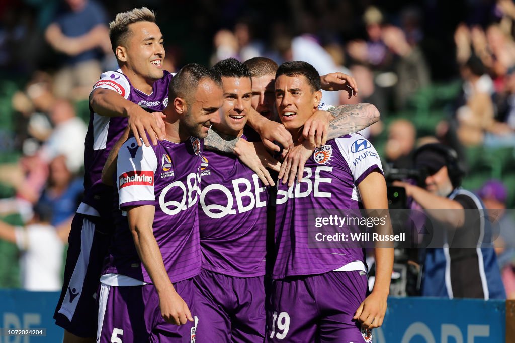 A-League Rd 5 - Perth v Central Coast