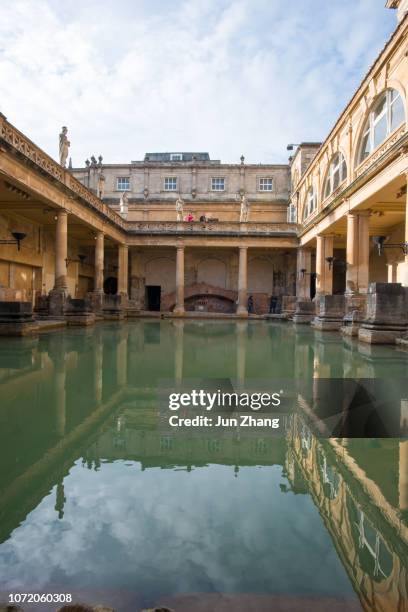 roman bath, bath, england - roman bath england stock pictures, royalty-free photos & images