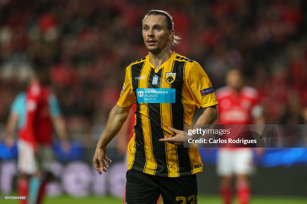 SL Benfica v AEK Athens - UEFA Champions League Group E