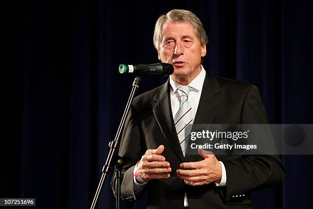 Rolf Hocke, DFB vice president holds a speech during the premiere of the football documentary Transnationalmannschaft at the Metropol cinema on...