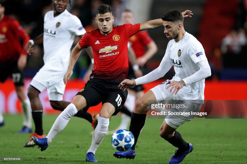 Valencia v Manchester United - UEFA Champions League