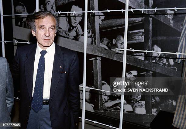 Weisel 771 Holocaust Elie Wiesel Stock Photos, High-Res Pictures, and Images ...