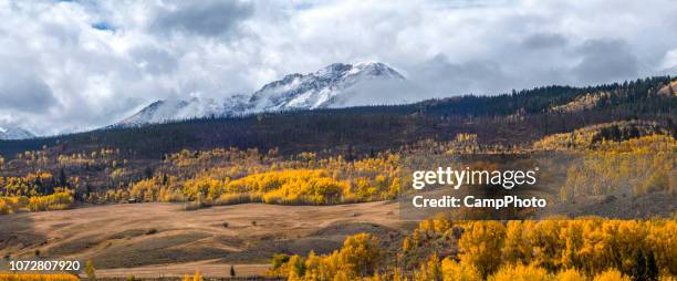 gore range autumn view - summit co stock pictures, royalty-free photos & images