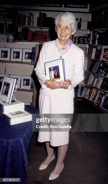 Dorothy Letterman during Dorothy Letterman Signs Her New Book "Home Cookin' with Dave's Mom" - April 19, 1996 at Waldenbooks in New York City, New...