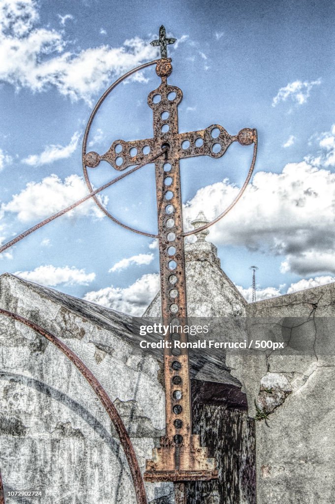 Iron Cross Tomb in Greenwood Cemetery, New Orleans