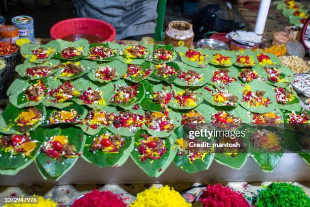 Pan. Shop 96 Paan Shop Stock Photos, High-Res Pictures, and Images - Getty Images