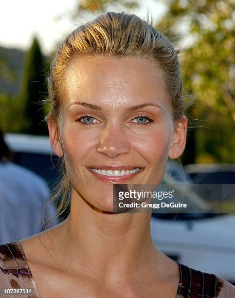 Natasha Henstridge during Lisa Rinna and Harry Hamlin Celebrate the Opening of the Second "belle gray" Boutique - Arrivals at belle gray in...