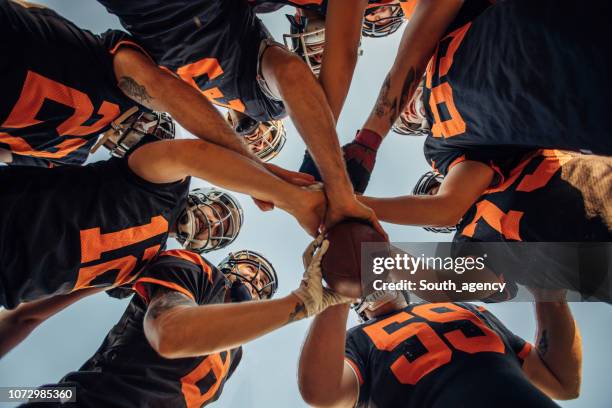football team spirit - college american football stock pictures, royalty-free photos & images