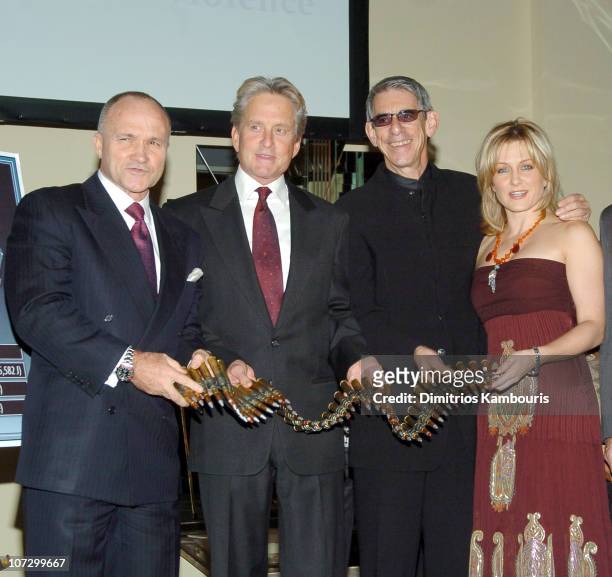 Commisioner Ray Kelly, Michael Douglas, Richard Belzer and Amy Carlson