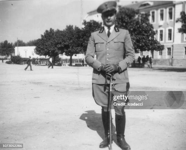 1920s italian soldier portrait - 1930 stock pictures, royalty-free photos & images